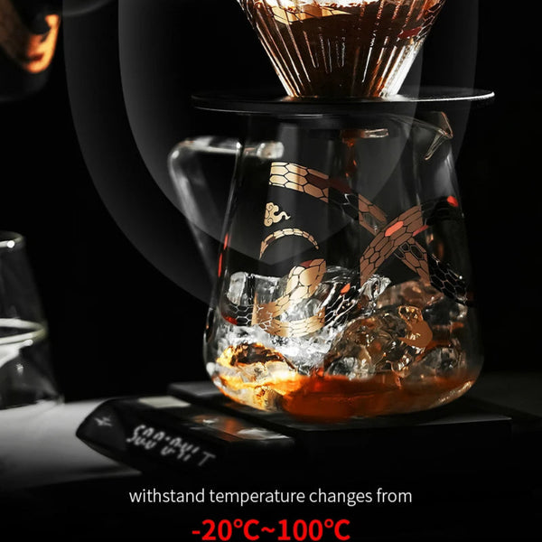MHW-3BOMBER Serpent Series Coffee Server filled with ice and hot coffee, demonstrating heat resistance from -20°C to 100°C.