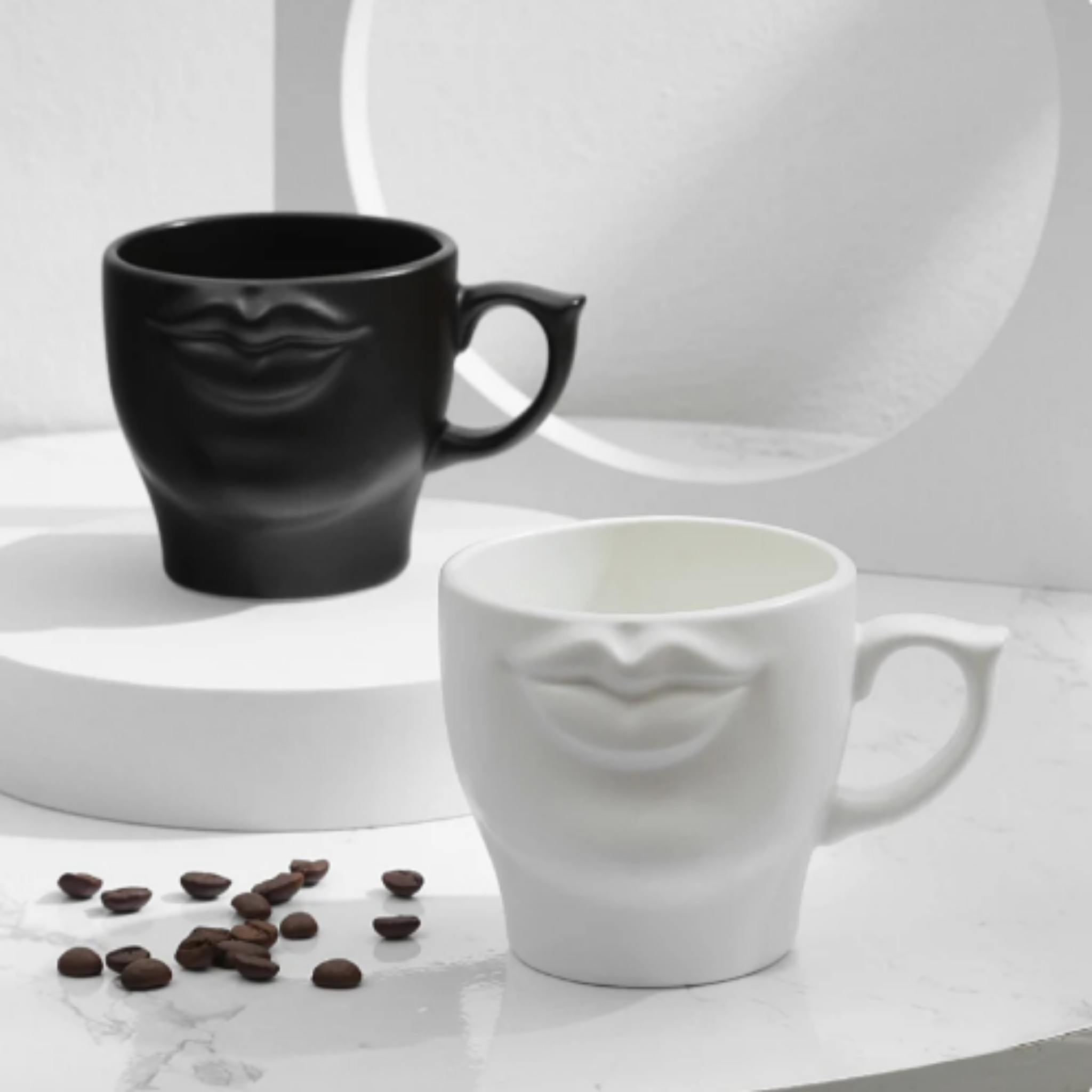Pillowy Lip Mouth Mug – STARBREW